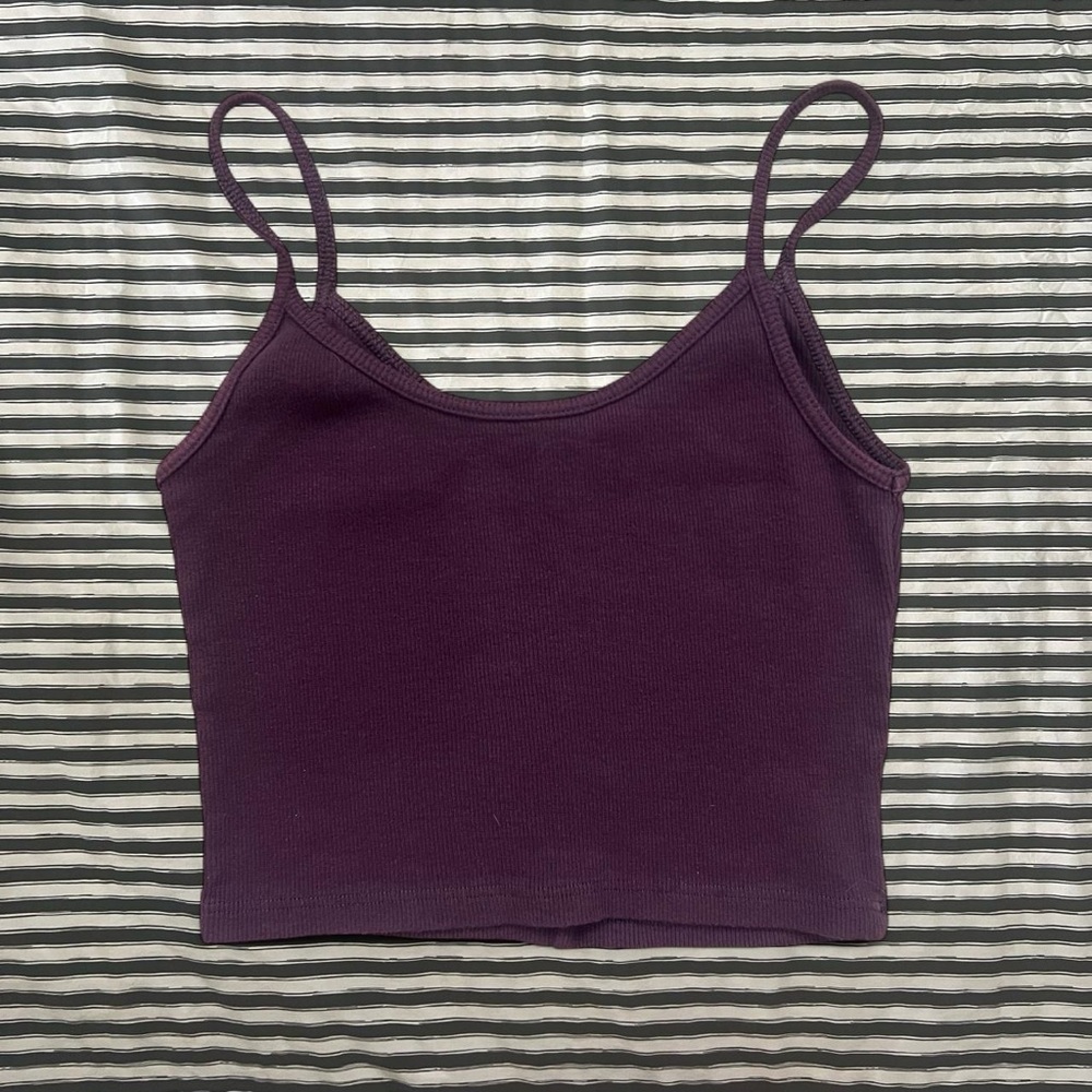 BUNDLE TANKS 3+ FOR $5 EACH Brandy Melville tank